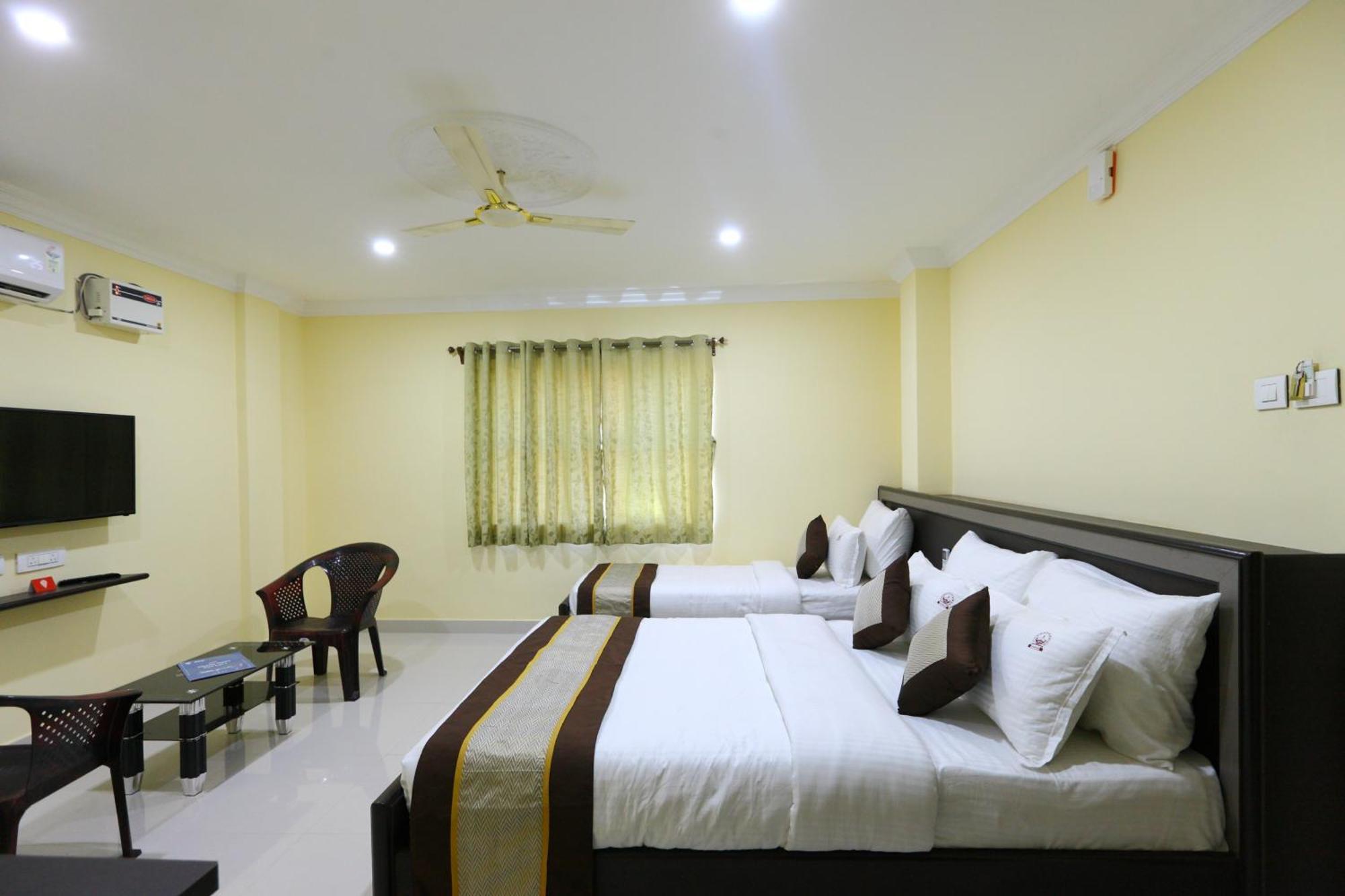 Hotel Salbala Inn - Near Airport Chennai Exterior photo